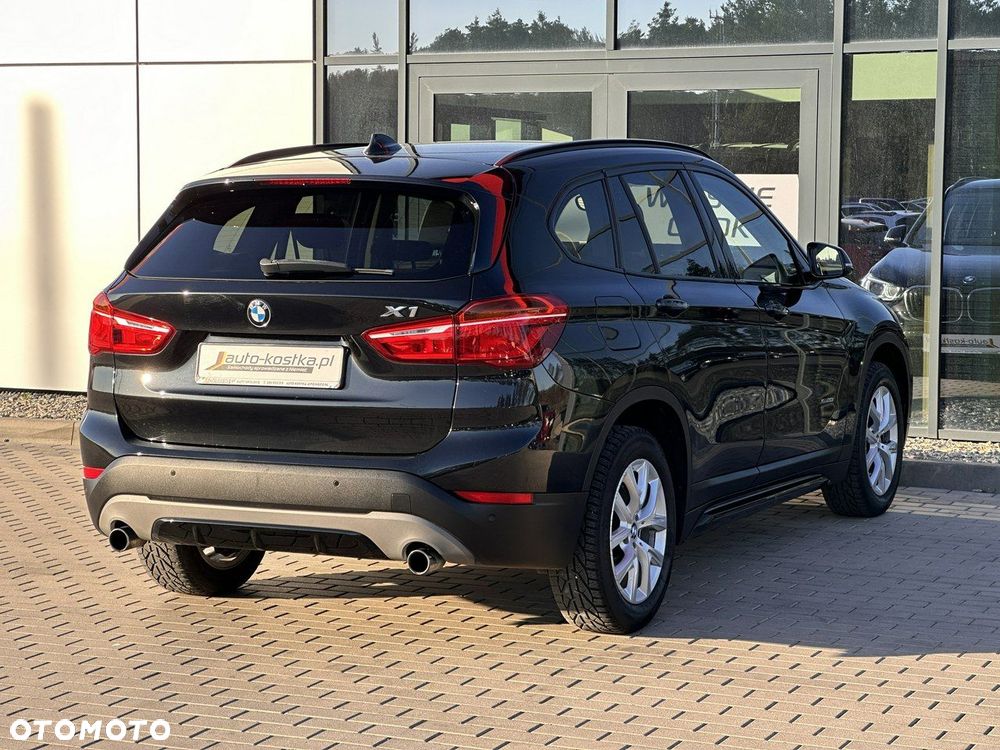 BMW X1 xDrive20i Sport - 8