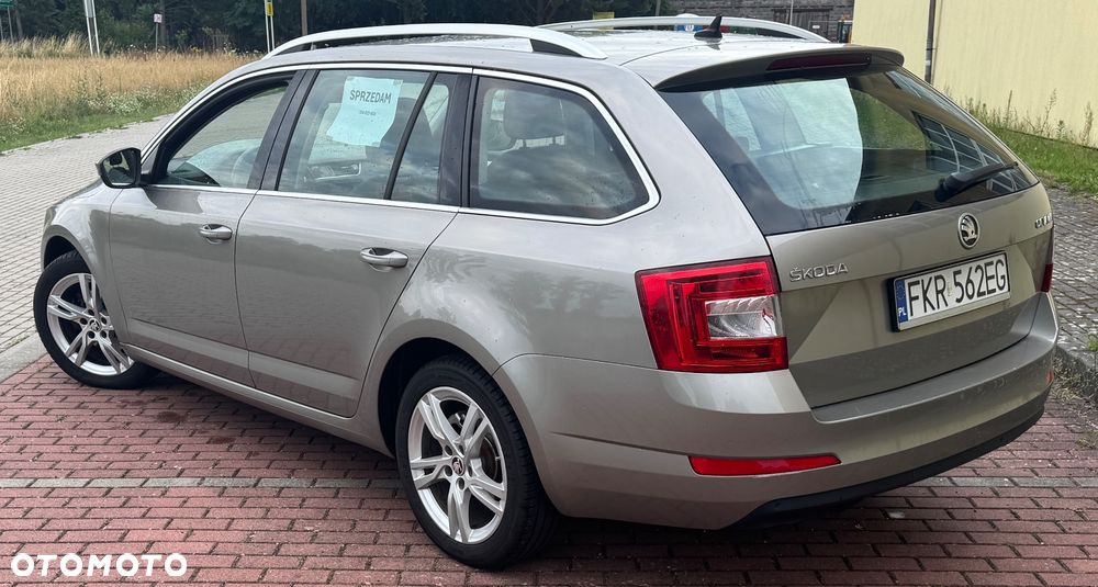 Skoda Octavia 1.4 TSI Green tec DSG Ambition - 6