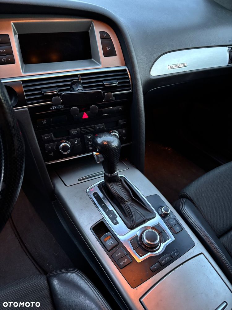 Audi A6 Avant - 20