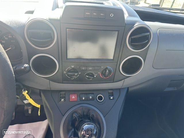 Citroën BERLINGO 3 LUGARES 100 CV - 13