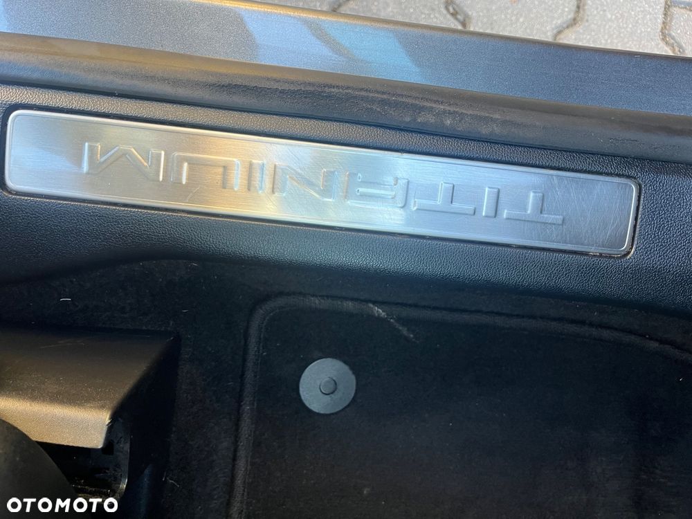 Ford Kuga 2.0 TDCi 4x2 Titanium - 29