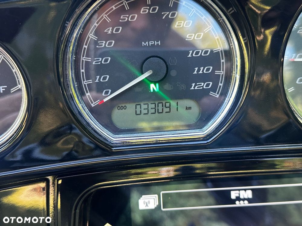 Harley-Davidson Touring Street Glide - 8