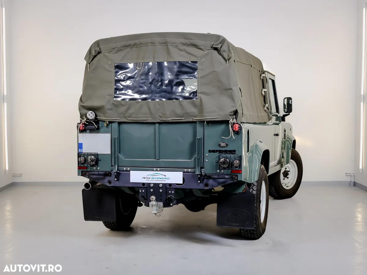 Land Rover Defender 130 2.4I Single Cab Chassis - 12