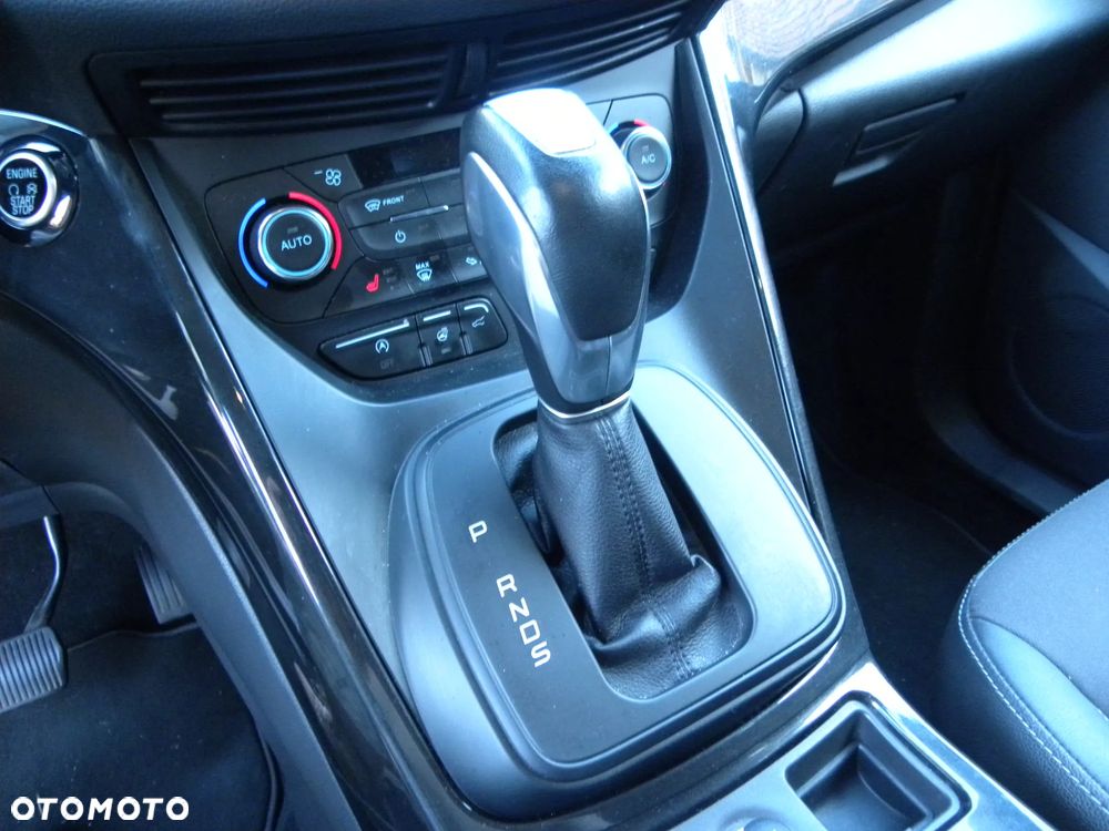Ford Kuga 2.0 TDCi AWD Titanium - 23