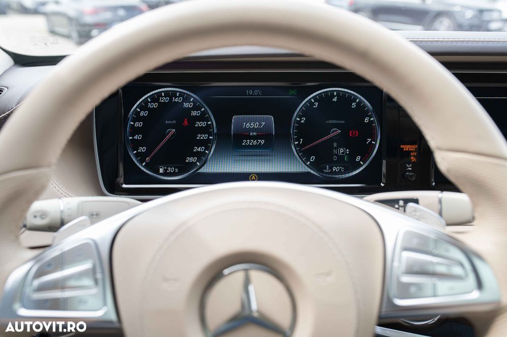 Mercedes-Benz S 500 4MATIC Aut - 16