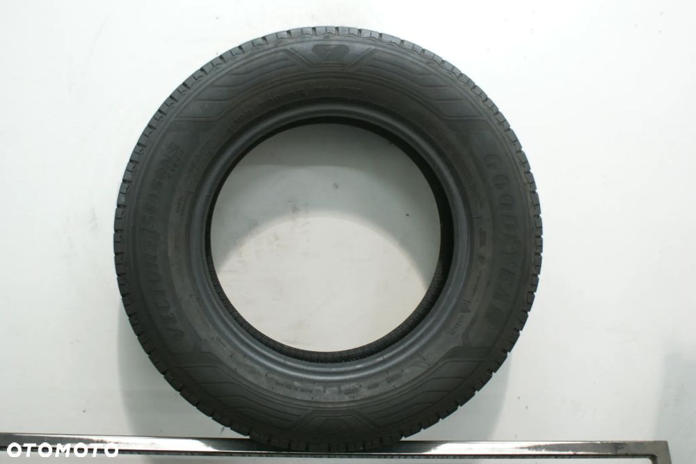 195/70R15C GOODYEAR VECTOR 4SEASONS CARGO , 7,3mm 2022r - 3