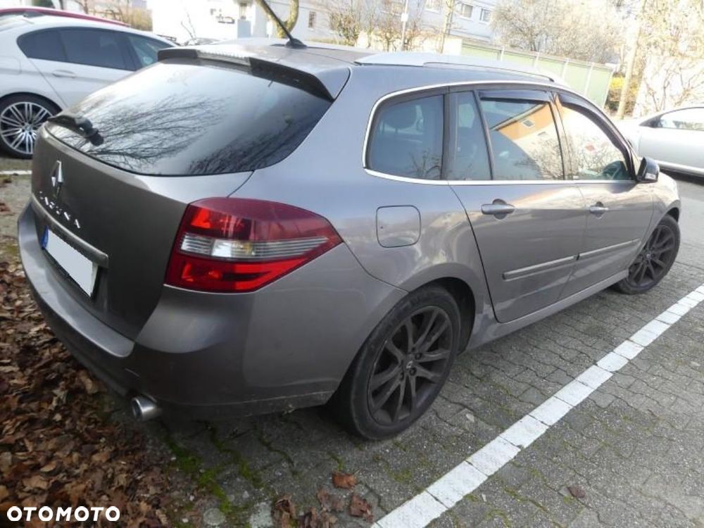 Renault Laguna dCi 175 FAP GT - 5