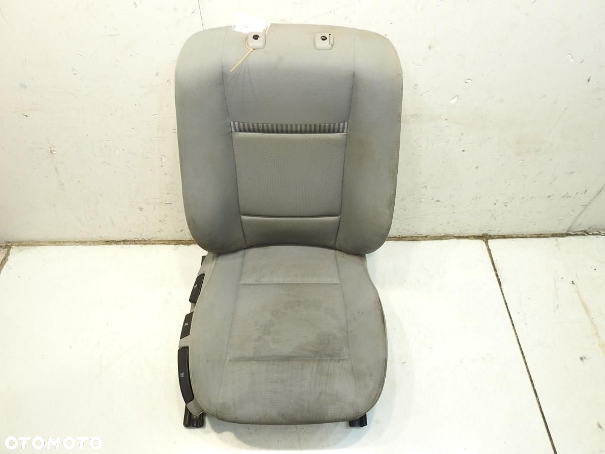 FOTEL PRAWY PRZÓD BMW X3 E83 . - 10