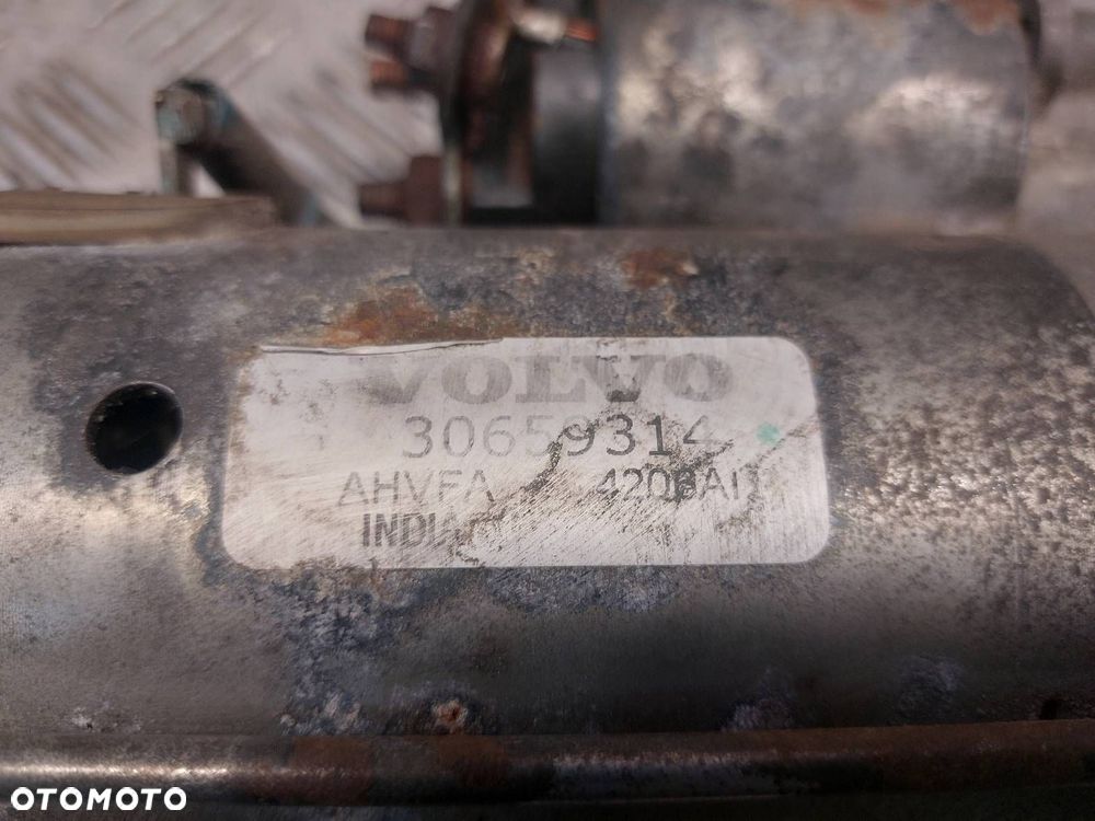 ROZRUSZNIK VOLVO XC60 I 2.4 D5 30659314 - 2