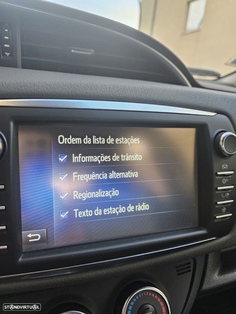 Toyota Yaris 1.0 VVT-i ACtive - 16