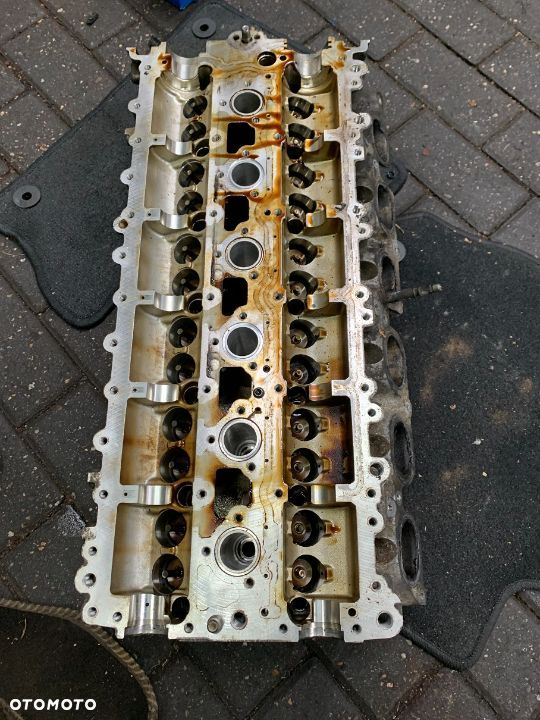 glowica volvo xc60 xc90 xc70 s80 3.2 b6324s - 2