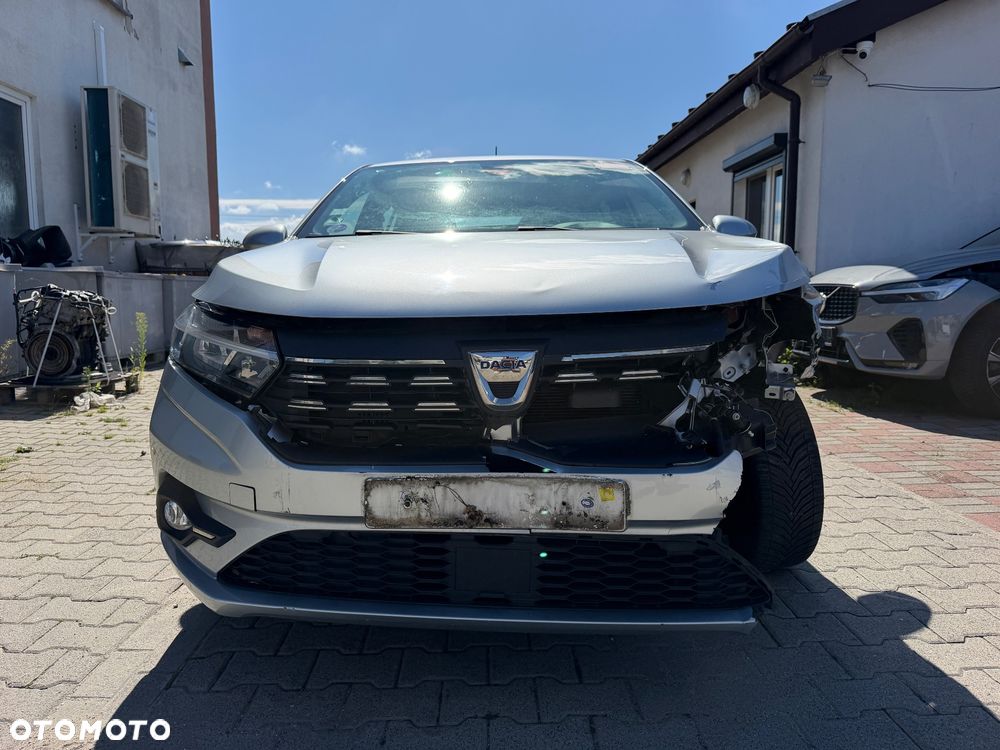 Dacia Sandero - 4