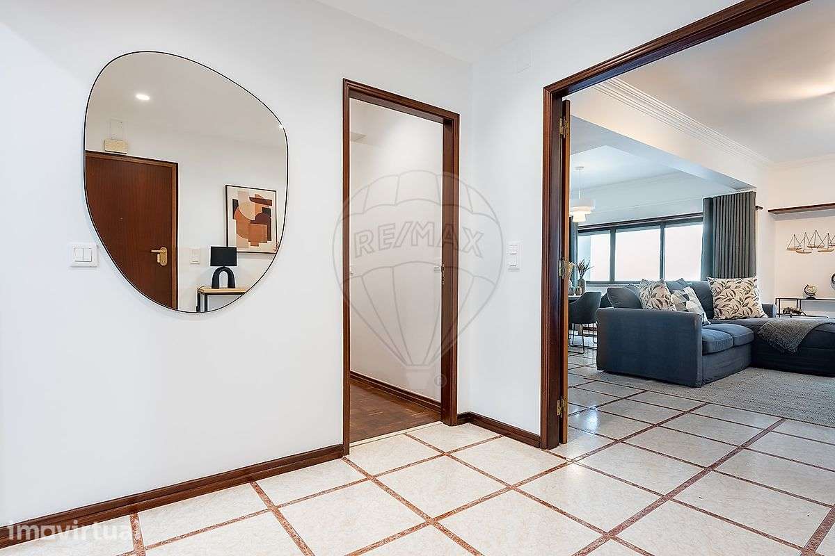 Apartamento T3 para arrendamento - Grande imagem: 2/19