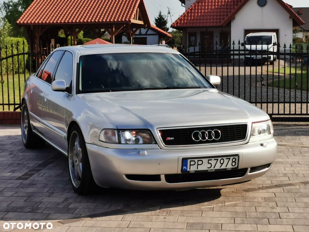 Audi A8 4.2 Quattro Tiptronic - 1