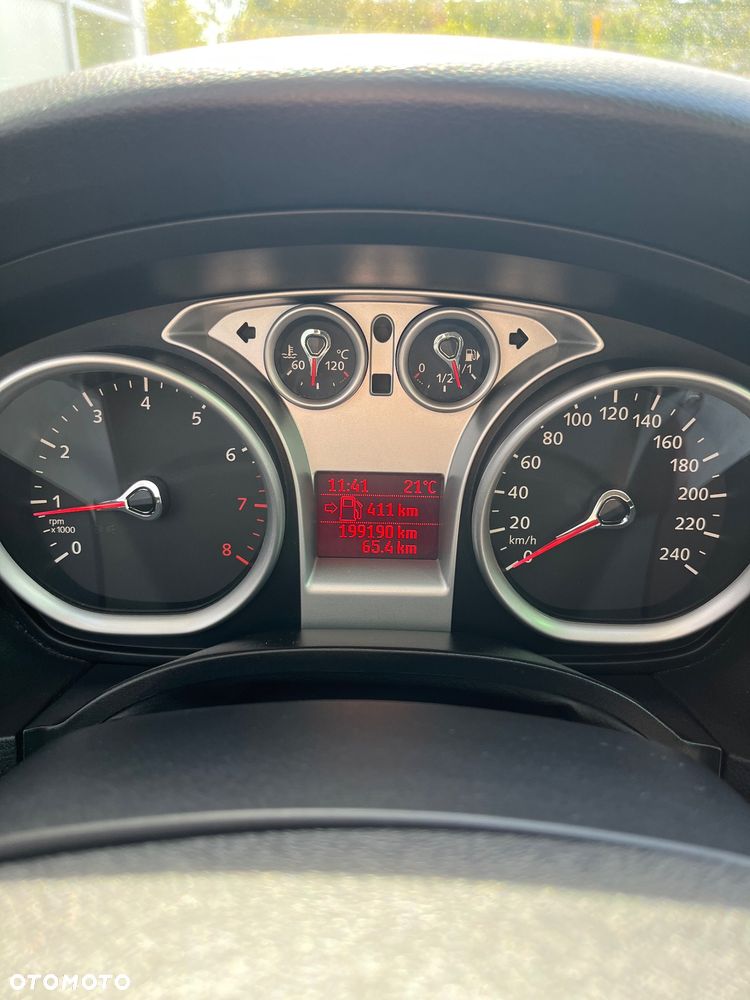 Ford Focus 1.6 Trend - 14