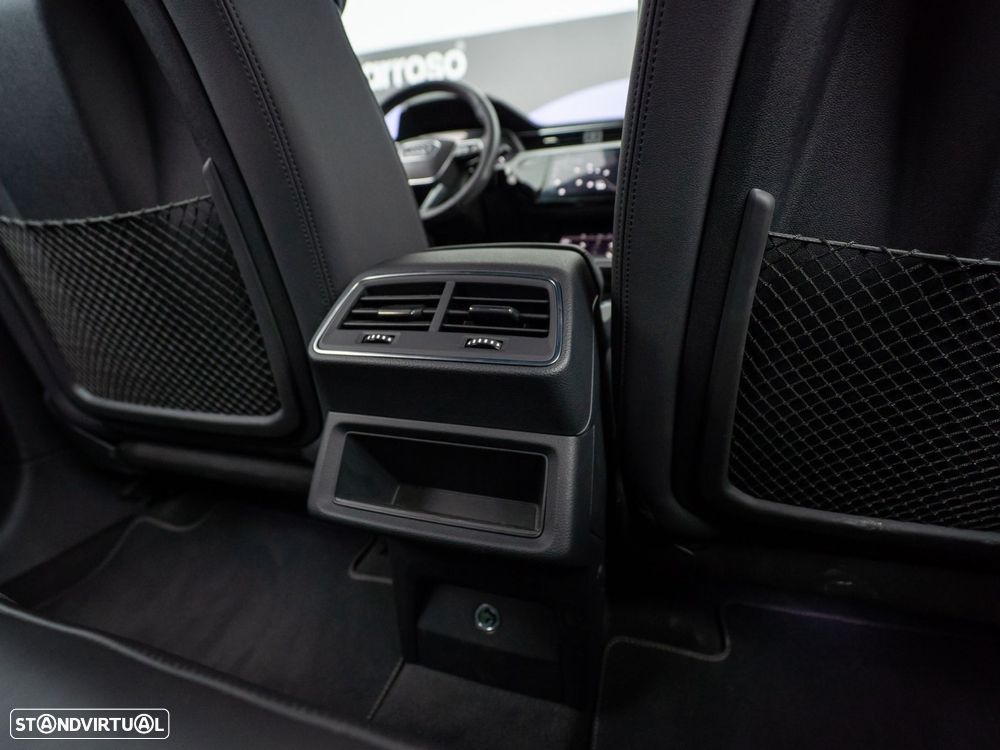 Audi e-tron Sportback 55 quattro S line - 42