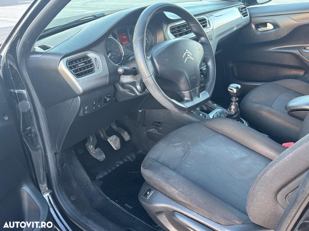 Citroën C-Elysée 1.5 BlueHDi 100 S&S BVM6 Live - 8