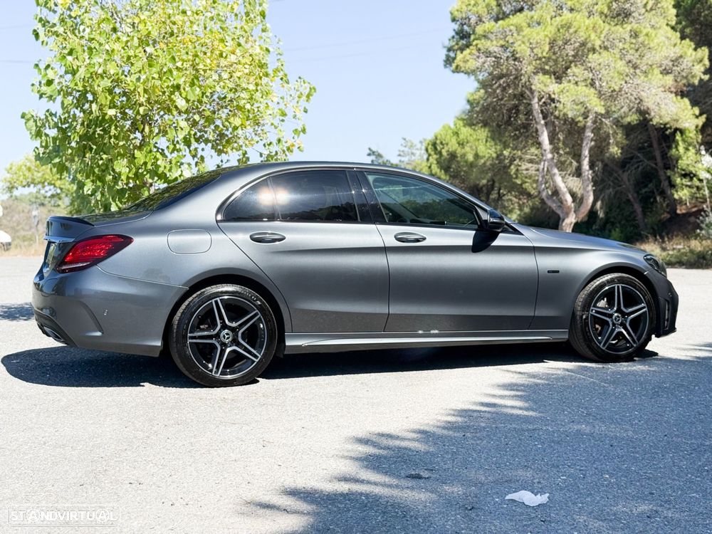 Mercedes-Benz C 300 de AMG Line - 15