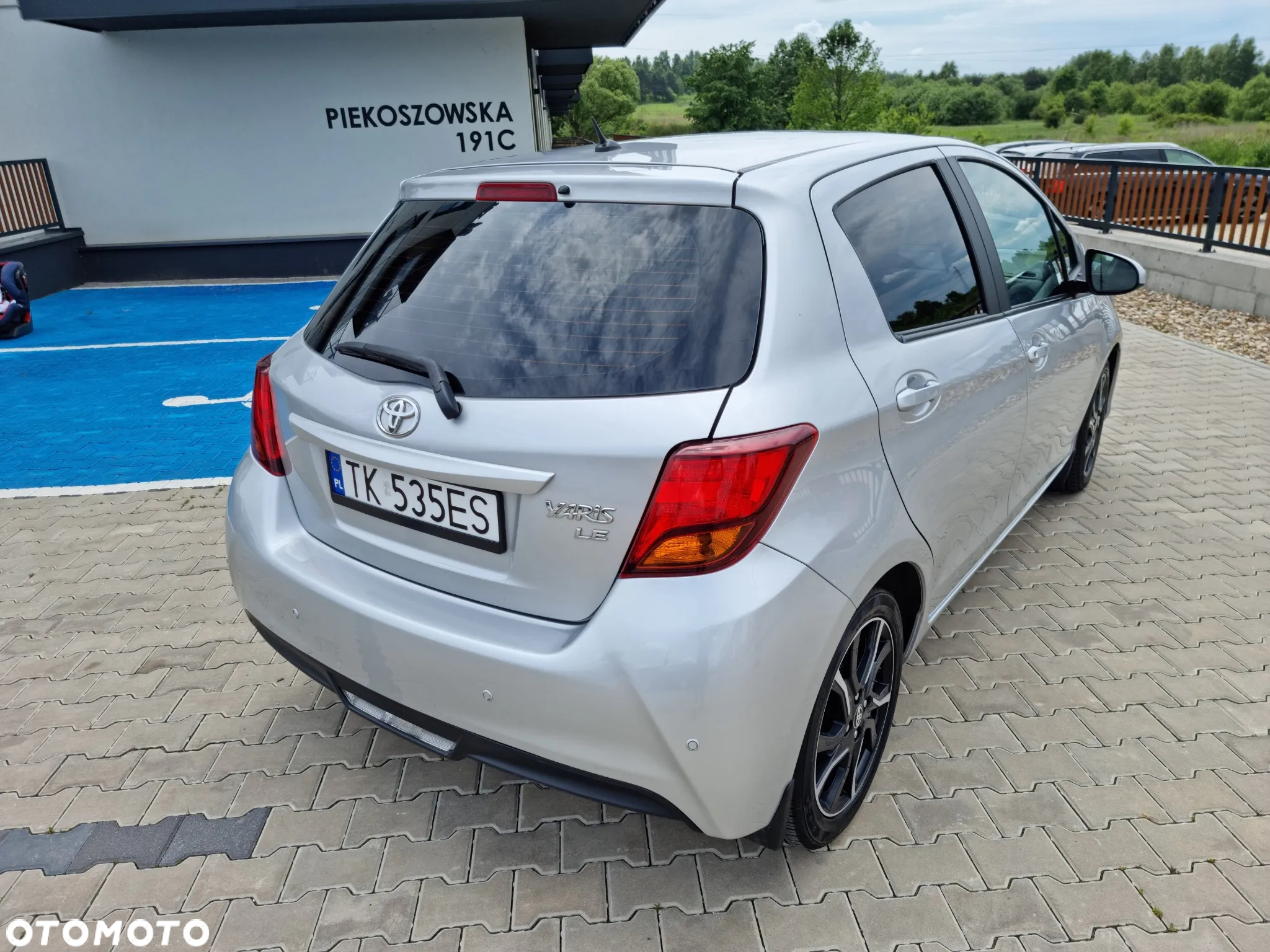 Toyota Yaris - 12