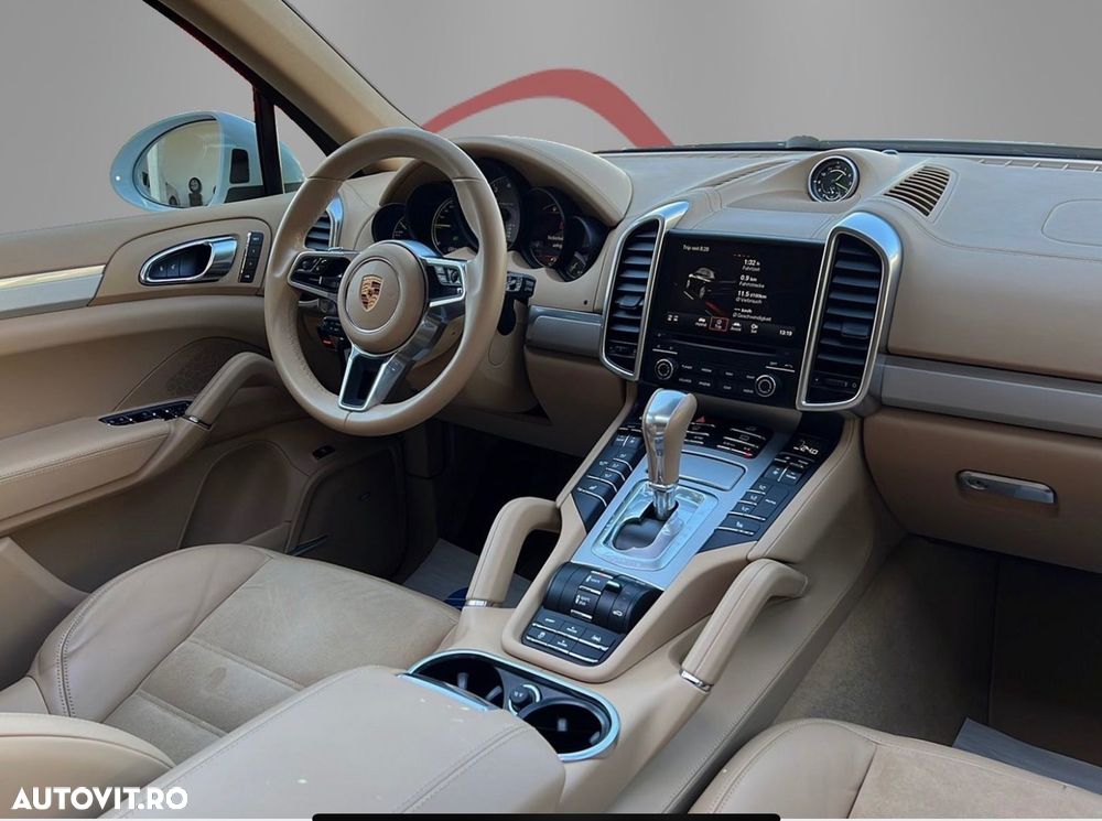Porsche Cayenne Hybrid 3.0 L S E - 1