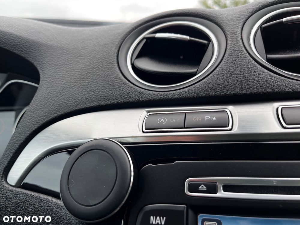 Ford S-Max 1.6 T Titanium - 35