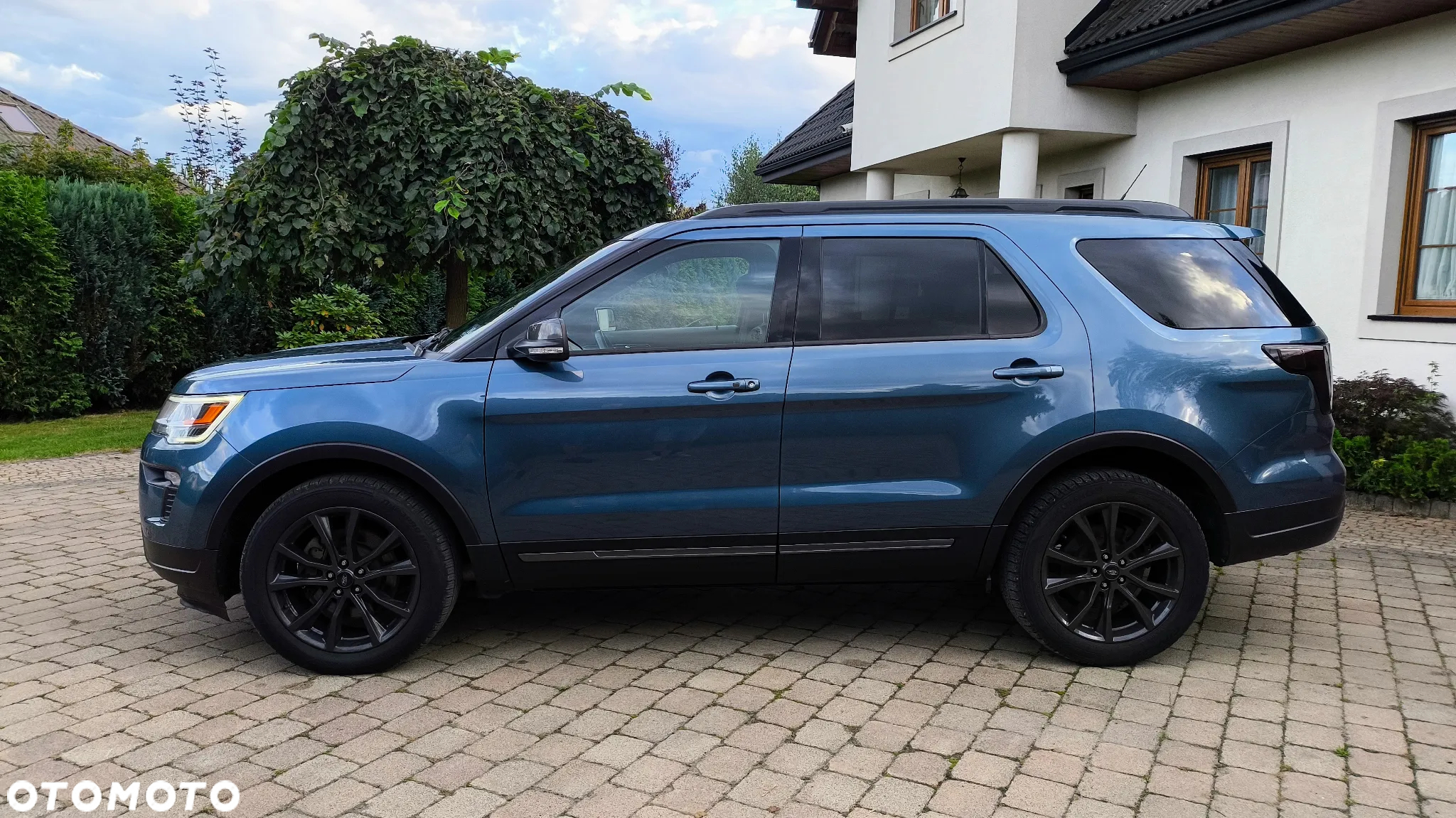 Ford Explorer - 5