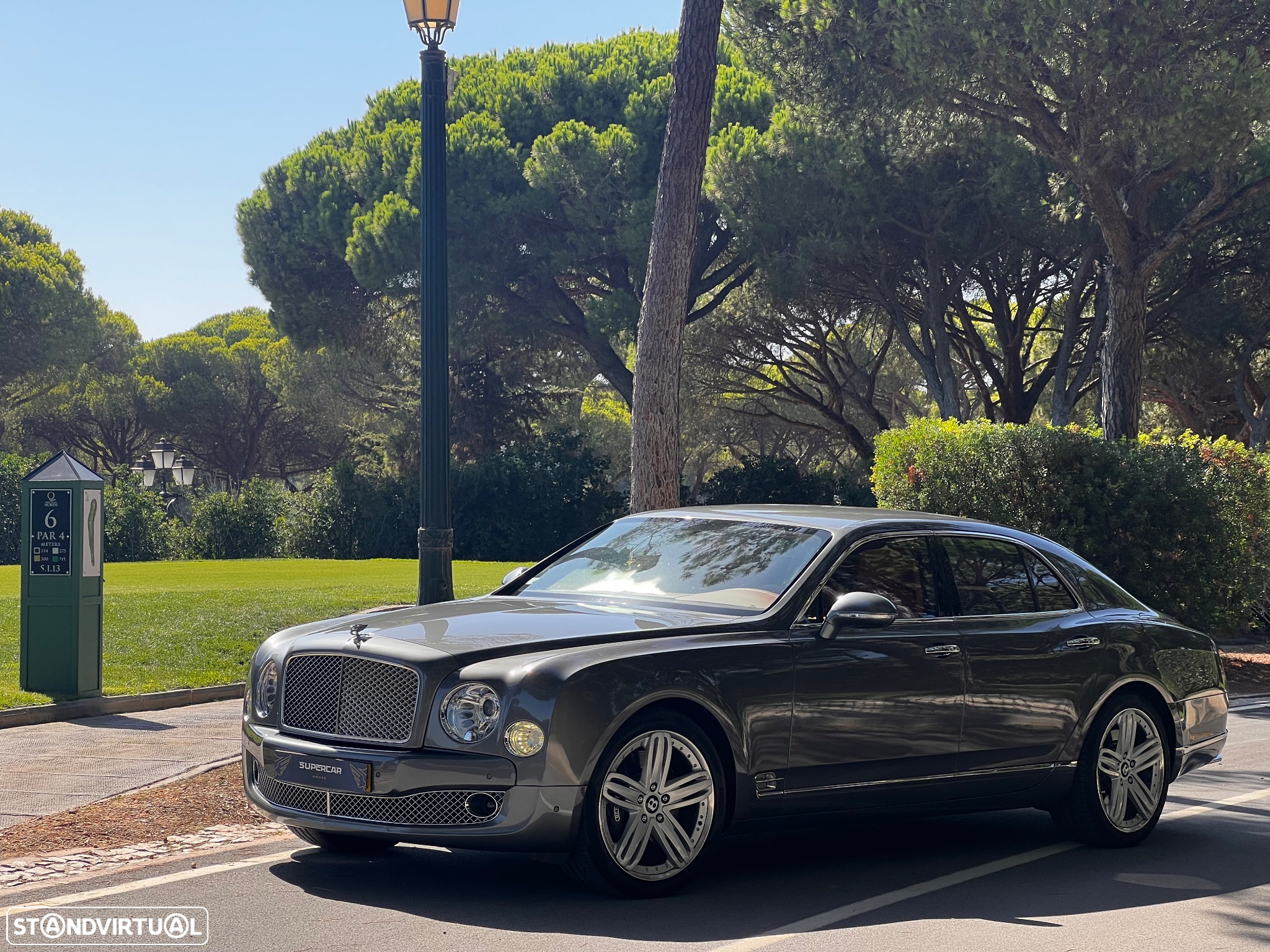 Bentley Mulsanne Standard - 53