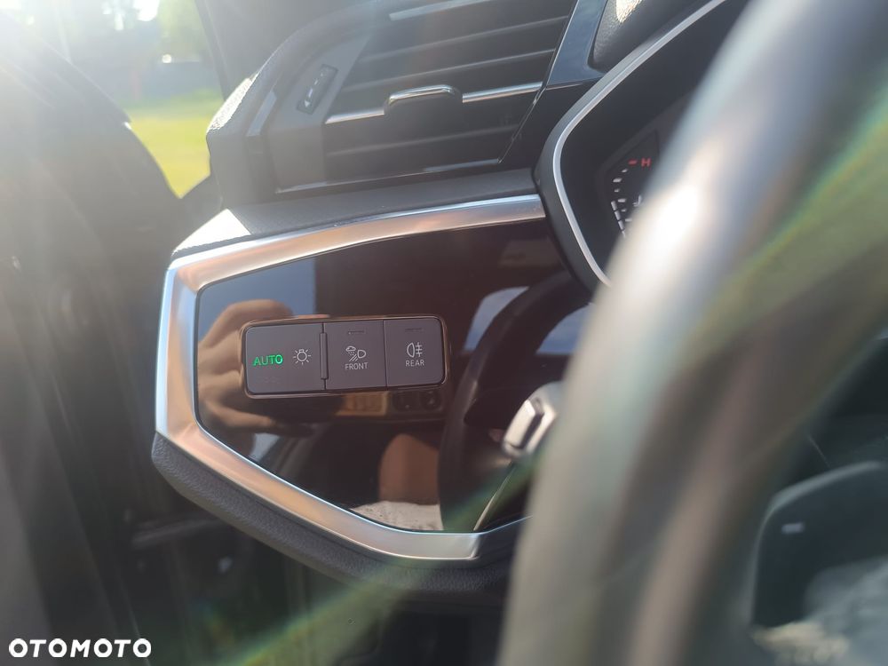 Audi Q3 45 TFSI Quattro S-Line S tronic - 16