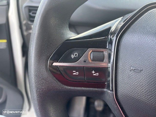 Peugeot Partner 1.6 BlueHDi Confort - 17