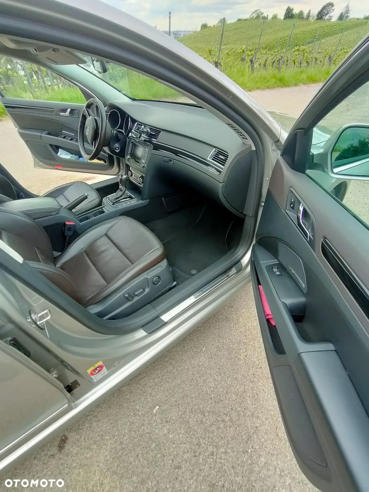 Skoda Superb 2.0 TDI DSG L&K - 15