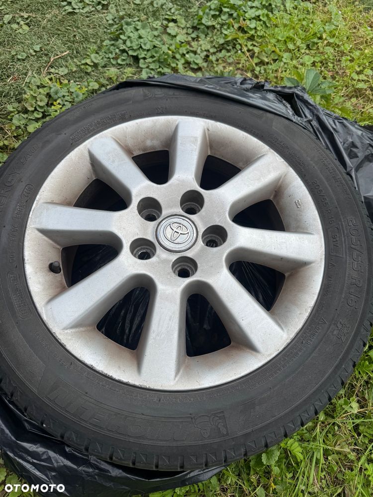 Toyota Corolla Verso 2.0 D-4D Prestige - 2