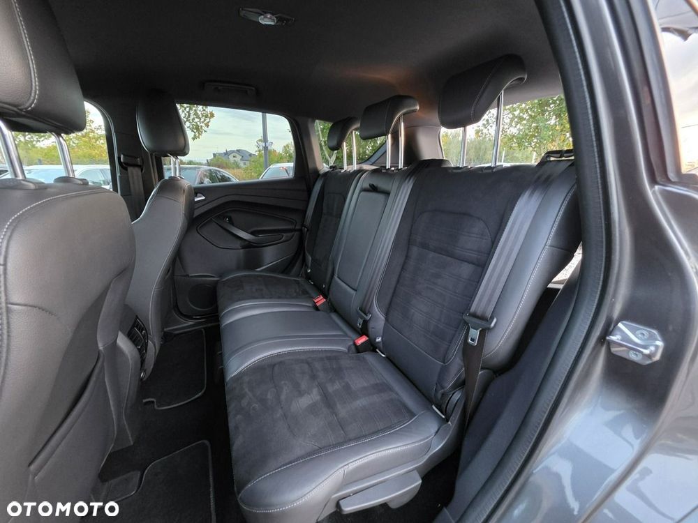Ford Kuga 1.5 EcoBoost 4x4 ST-Line - 29
