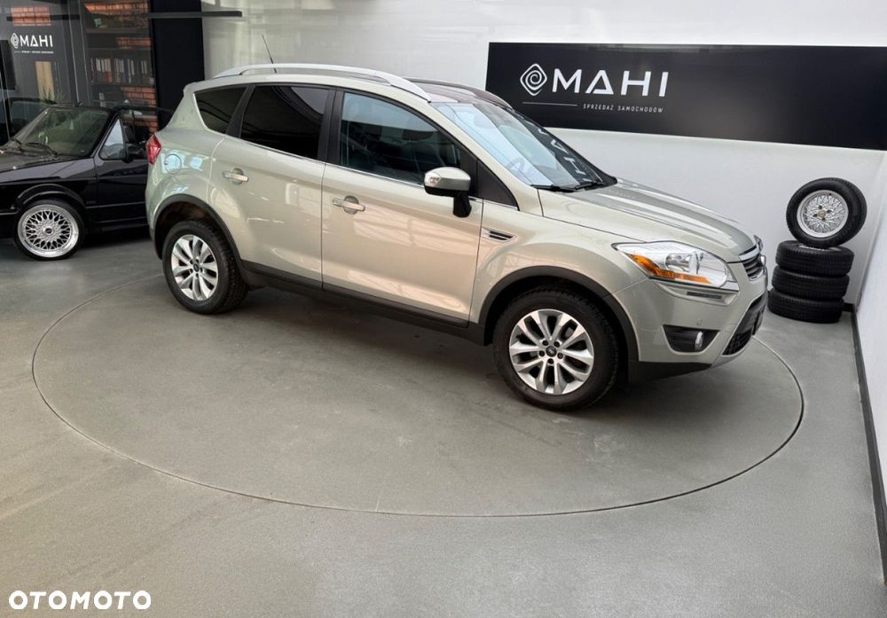 Ford Kuga 2.0 TDCi 4x4 Titanium - 14