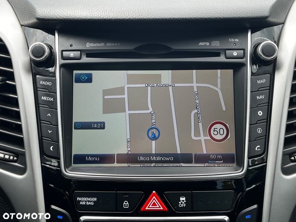 Hyundai i30 blue 1.6 CRDi YES Gold - 8