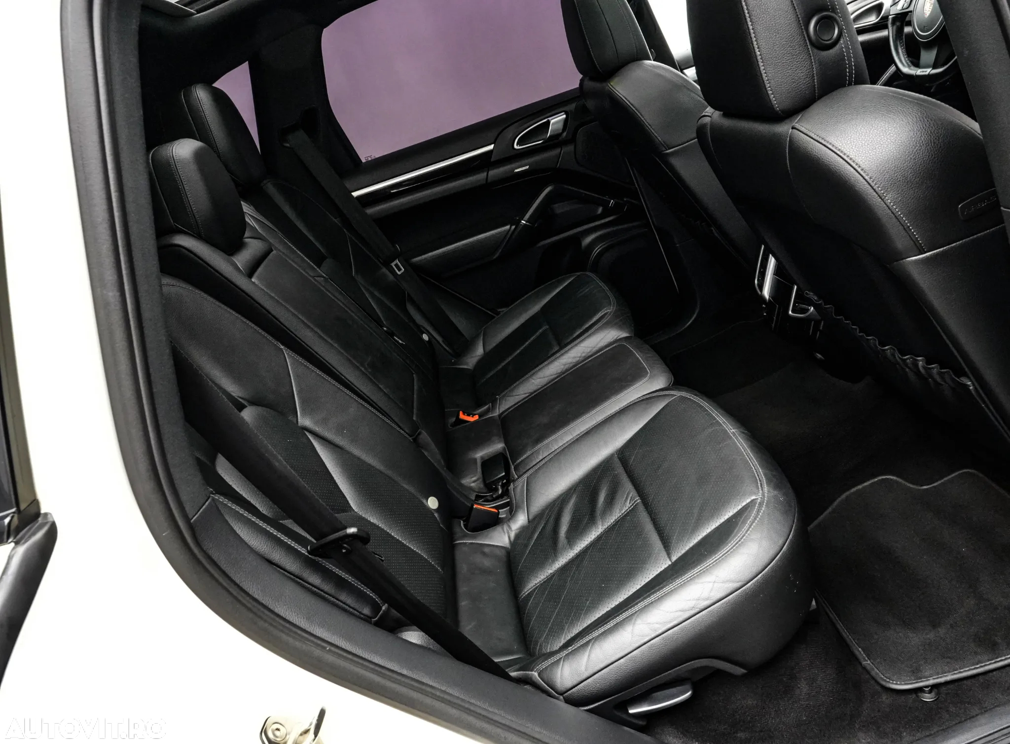 Porsche Cayenne 3.0 L V6 - 15