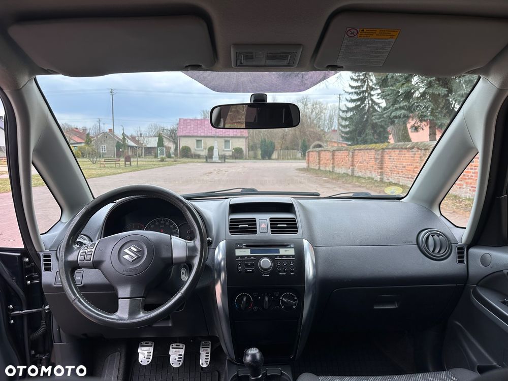 Suzuki SX4 - 15