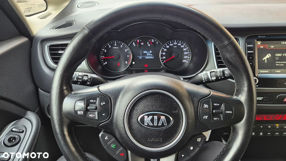 Kia Carens 1.6 GDI Dream Team Edition - 20