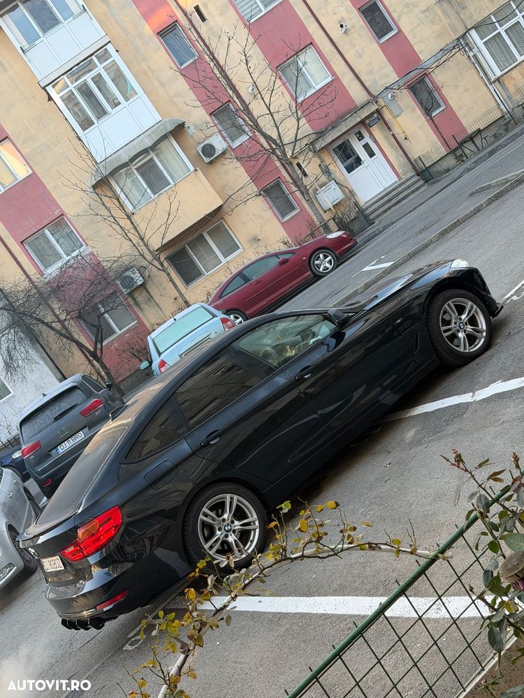 BMW Seria 3 320d xDrive Sport-Aut. Sport Line - 14