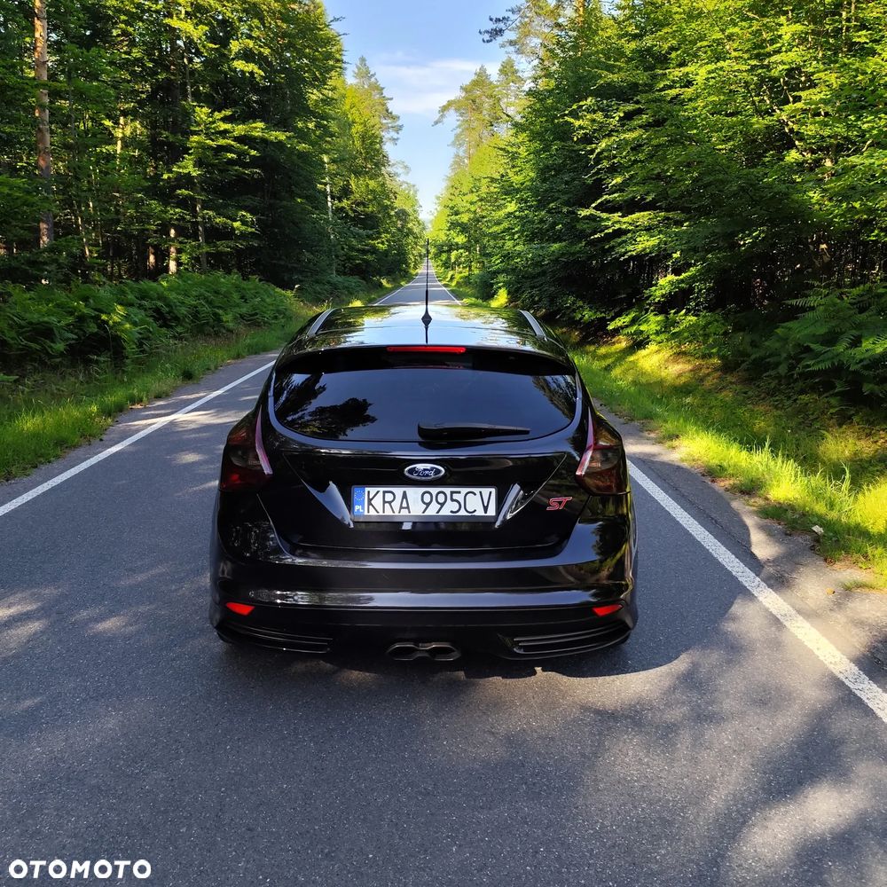Ford Focus 2.0 EcoBoost ST - 7