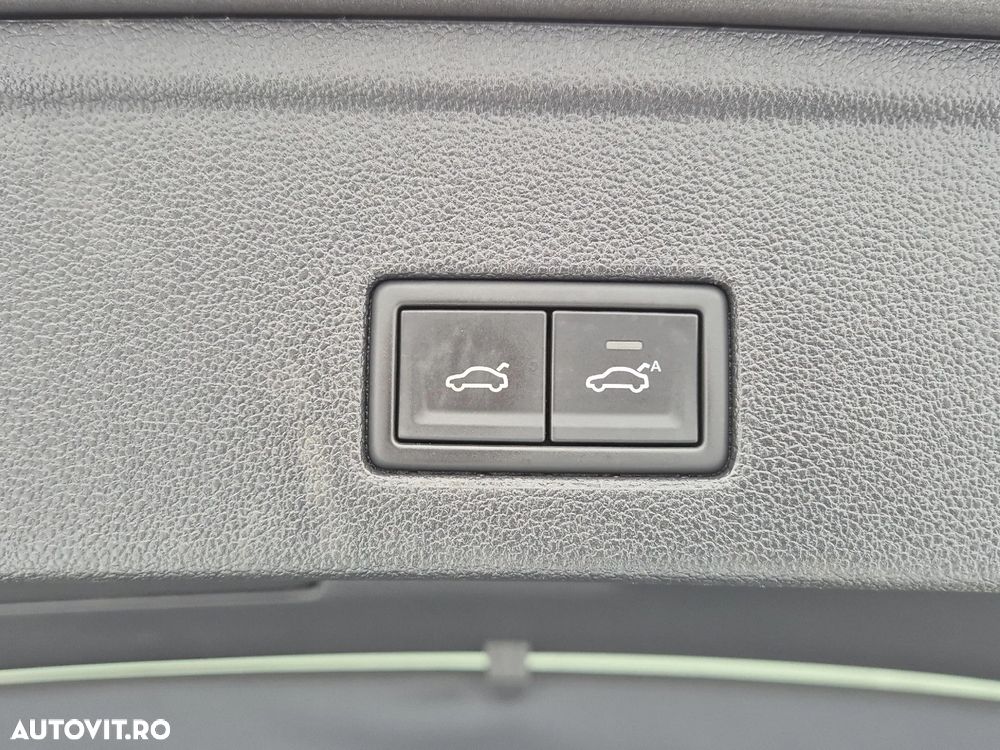 Volkswagen Touareg 3.0 V6 TDI SCR 4Motion Automatik Elegance - 33