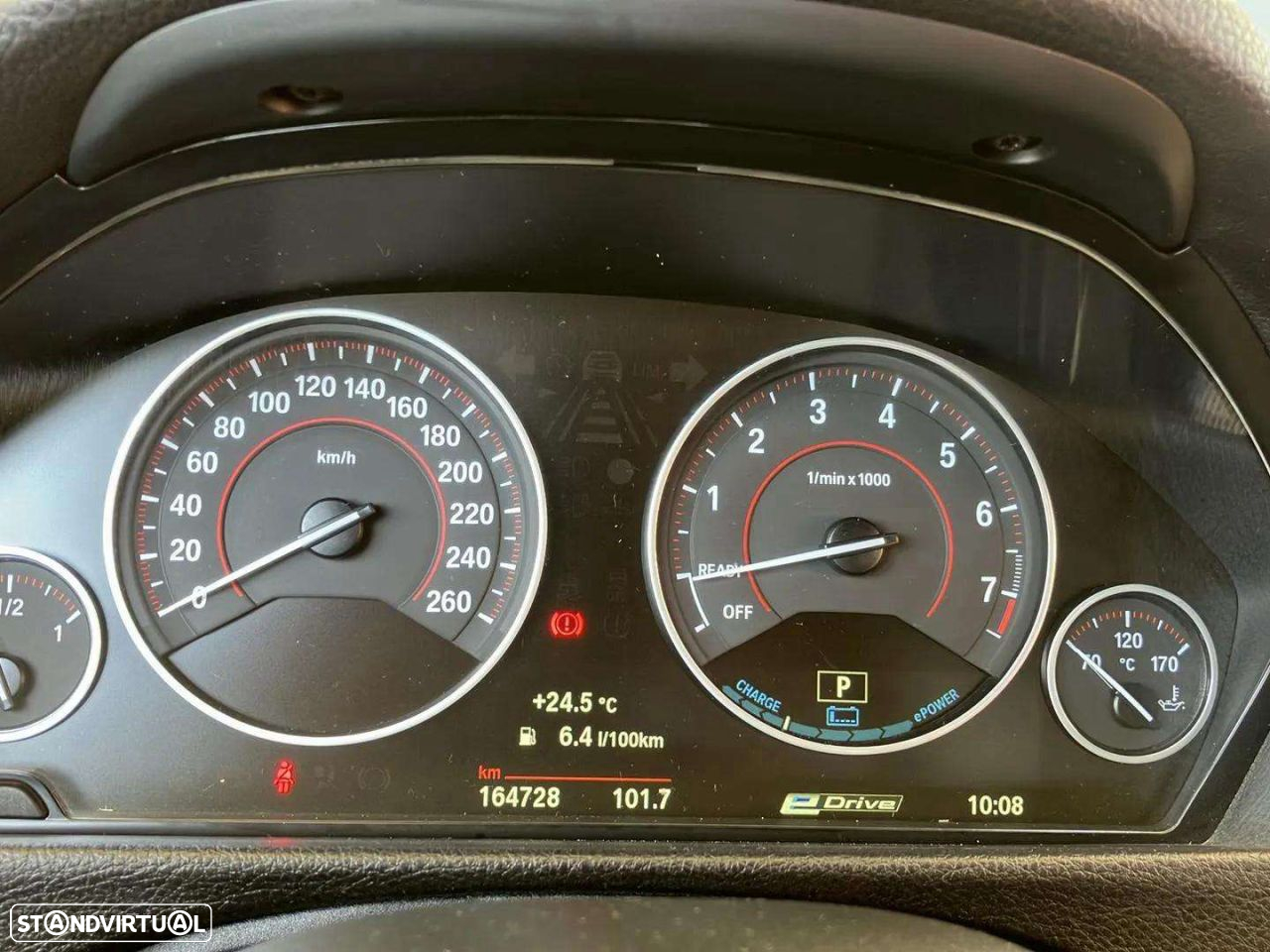BMW 330 e iPerformance Pack M - 9