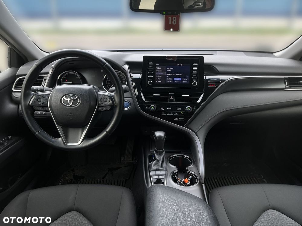 Toyota Camry 2.5 Hybrid Comfort CVT - 11