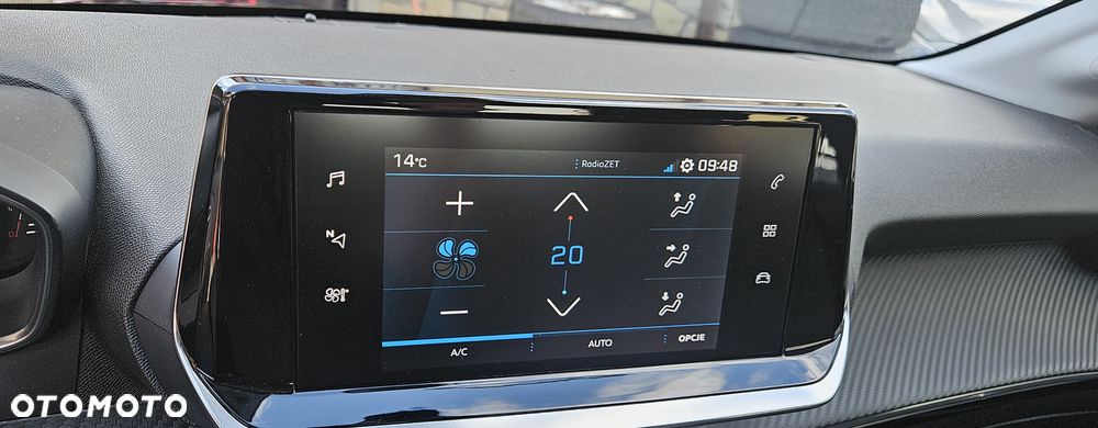Peugeot 208 Benzin 100 Style - 30