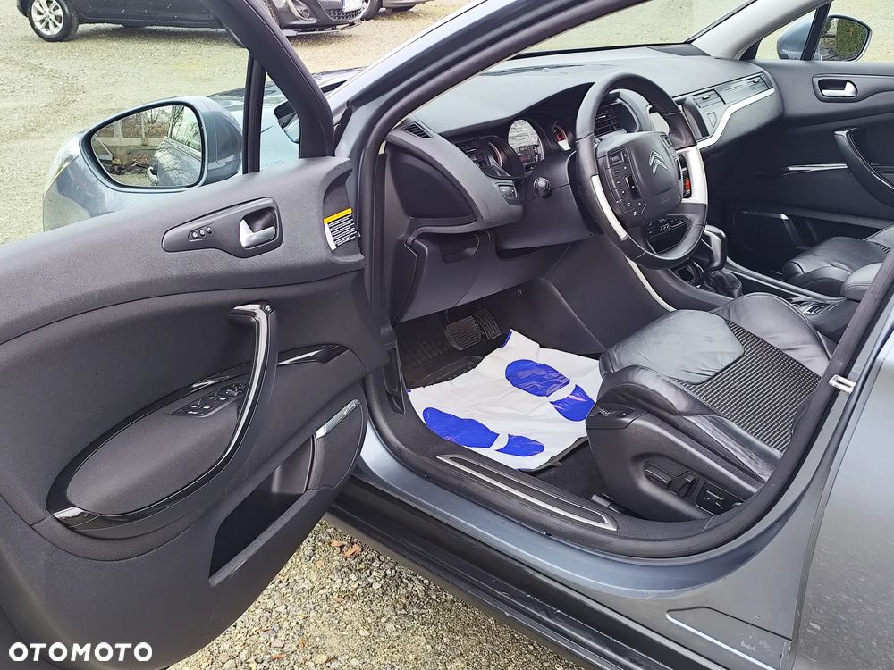 Citroën C5 2.0 HDi Exclusive - 22