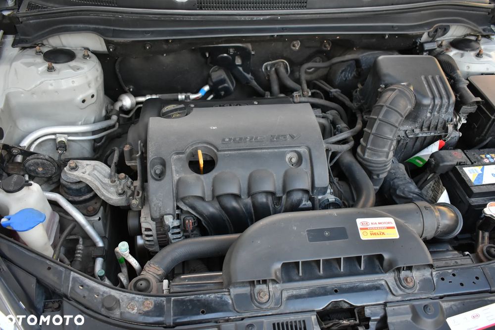 Kia Ceed - 14