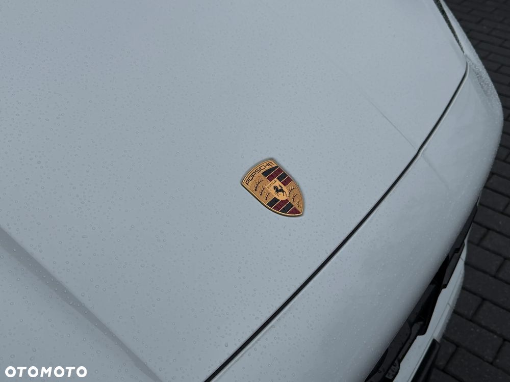 Porsche Cayenne - 17