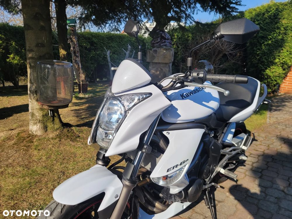 Kawasaki ER - 14
