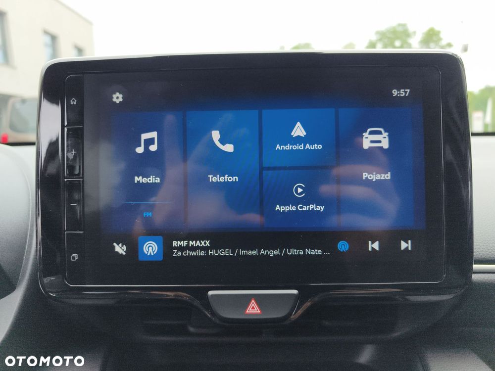 Toyota Yaris Hybrid 1.5 Style - 26