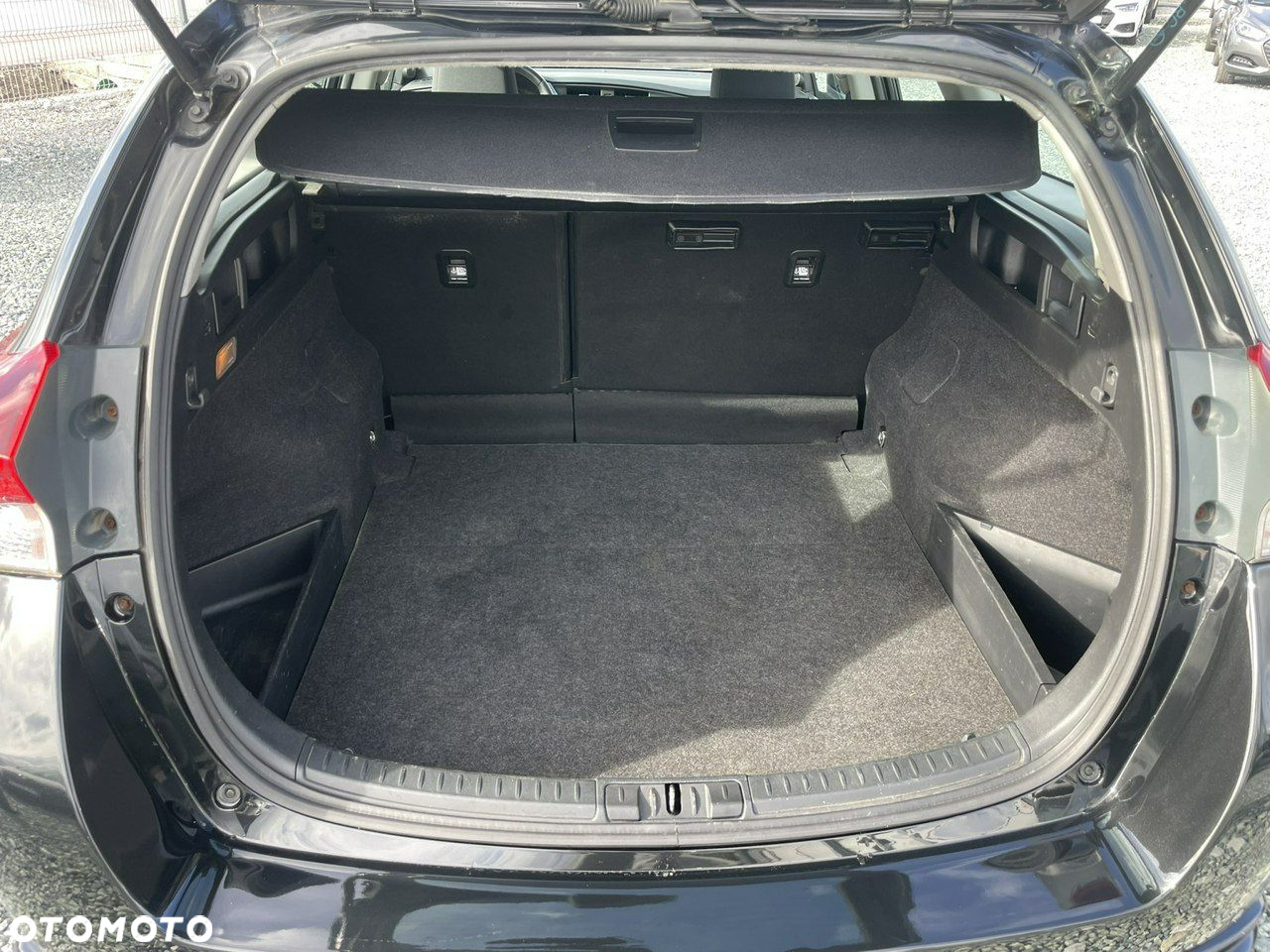 Toyota Auris 1.6 Classic Plus - 26
