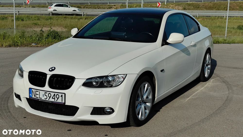 BMW Seria 3 320i Edition Exclusive - 22